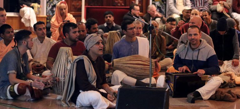 kirtan at iskcon new zealand website